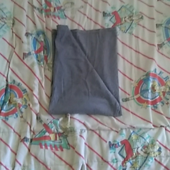 T-SHIRT - Picture 1 of 1